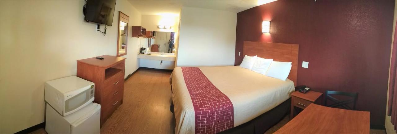 Bastrop Inn Ngoại thất bức ảnh